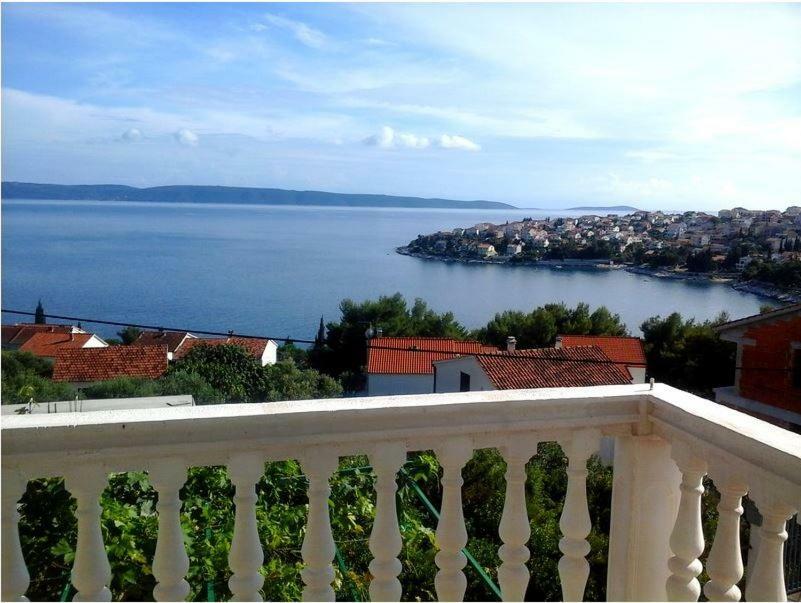 Apartmani Maris Трогир Екстериор снимка