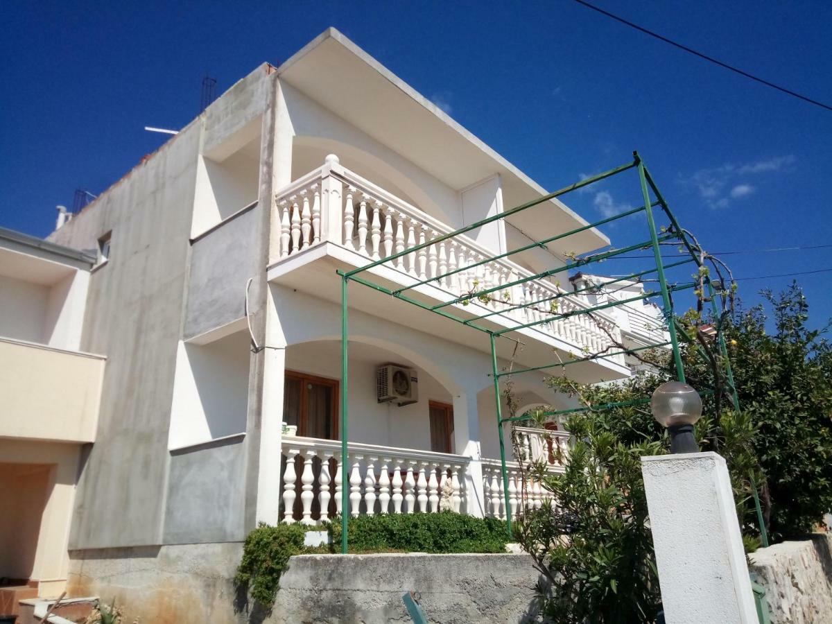 Apartmani Maris Трогир Екстериор снимка